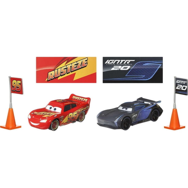 Disney/Pixar Cars The World of Cars 2-Vehicle Set - Walmart.ca