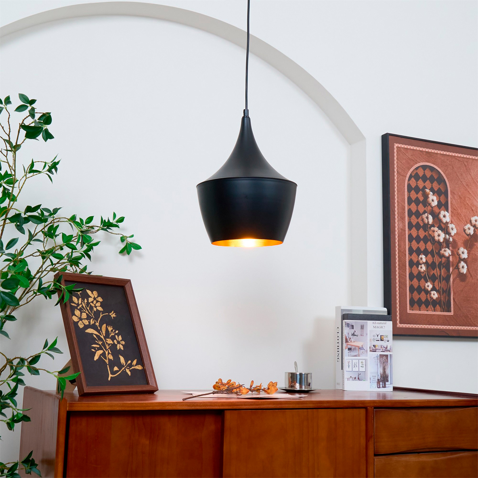 Heavenly Collections | Suspension Larme Moderne - Plafonnier Suspendu Noir Mat Style Mid-Century - Lustre Goutte Contemporain avec Intérieur en Feuille d'Or Martelée
