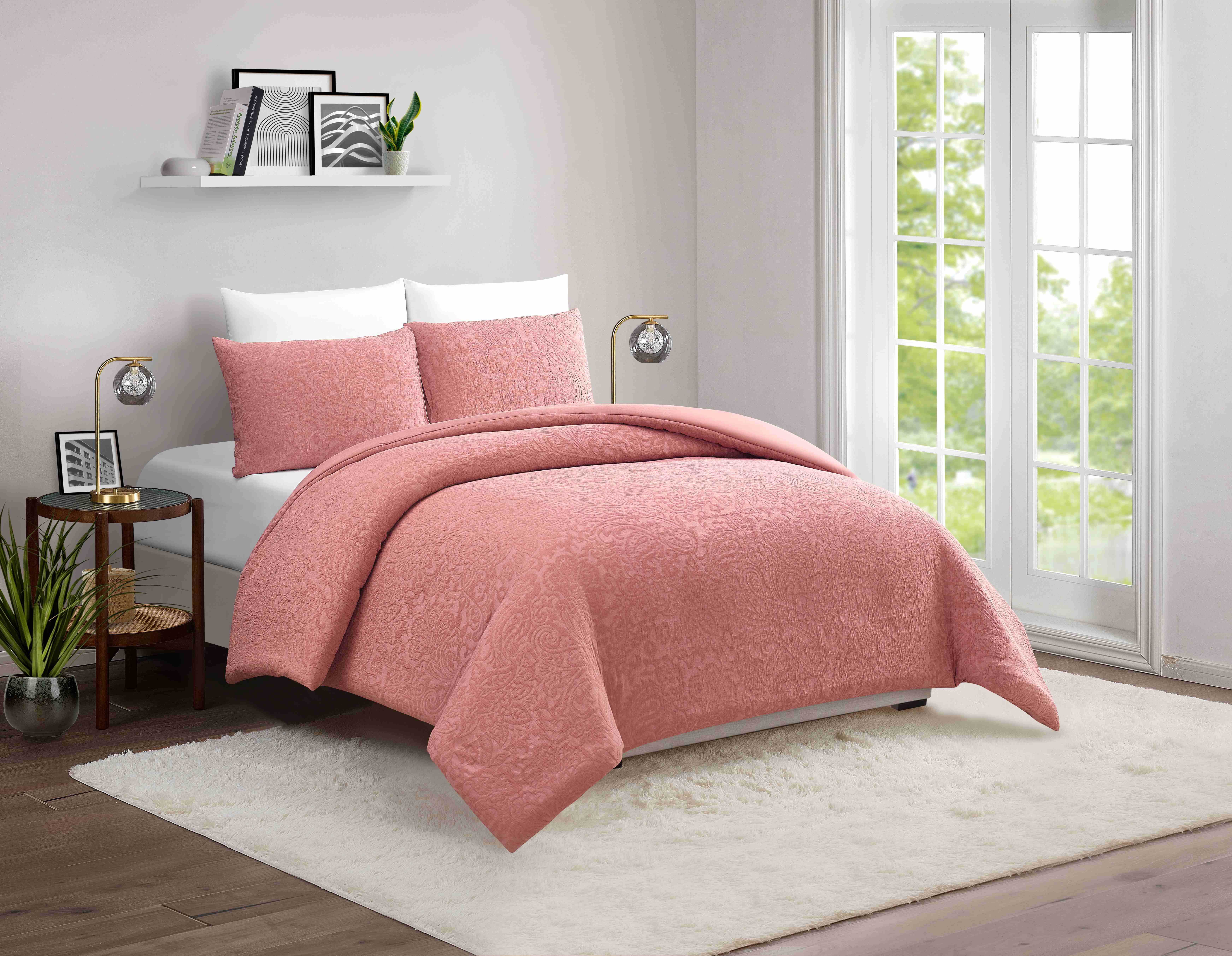Better Homes & Gardens Comforter Set