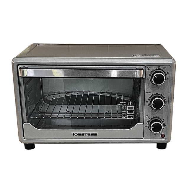 Toastess Four Grille-Pain et Friteuse à Air Chaud avec une Capacité de 6 Tranches, Montrés sur une Vue Orientée vers l'Avant. Fait d'Acier Inoxydable, Il Comprend Trois Cadrans de Commande pour la Température, la Minuterie et le mode de Cuisson. l'Appareil Comprend une Porte en Verre transparent avec une Poignée et une Grille Intérieure. Convient pour la Friture à l'Air, le Grillage, la Cuisson au Four, le Gril et le Réchauffage, Il Peut Accueillir jusqu'à une pizza de 12 Pouces. des Accessoires comme un Panier à Frire, une Grille, un Plateau D