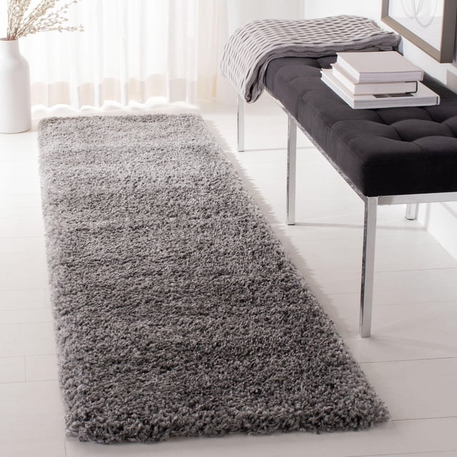 SAFAVIEH Fontana Jamie Solid Plush Shag Area Rug