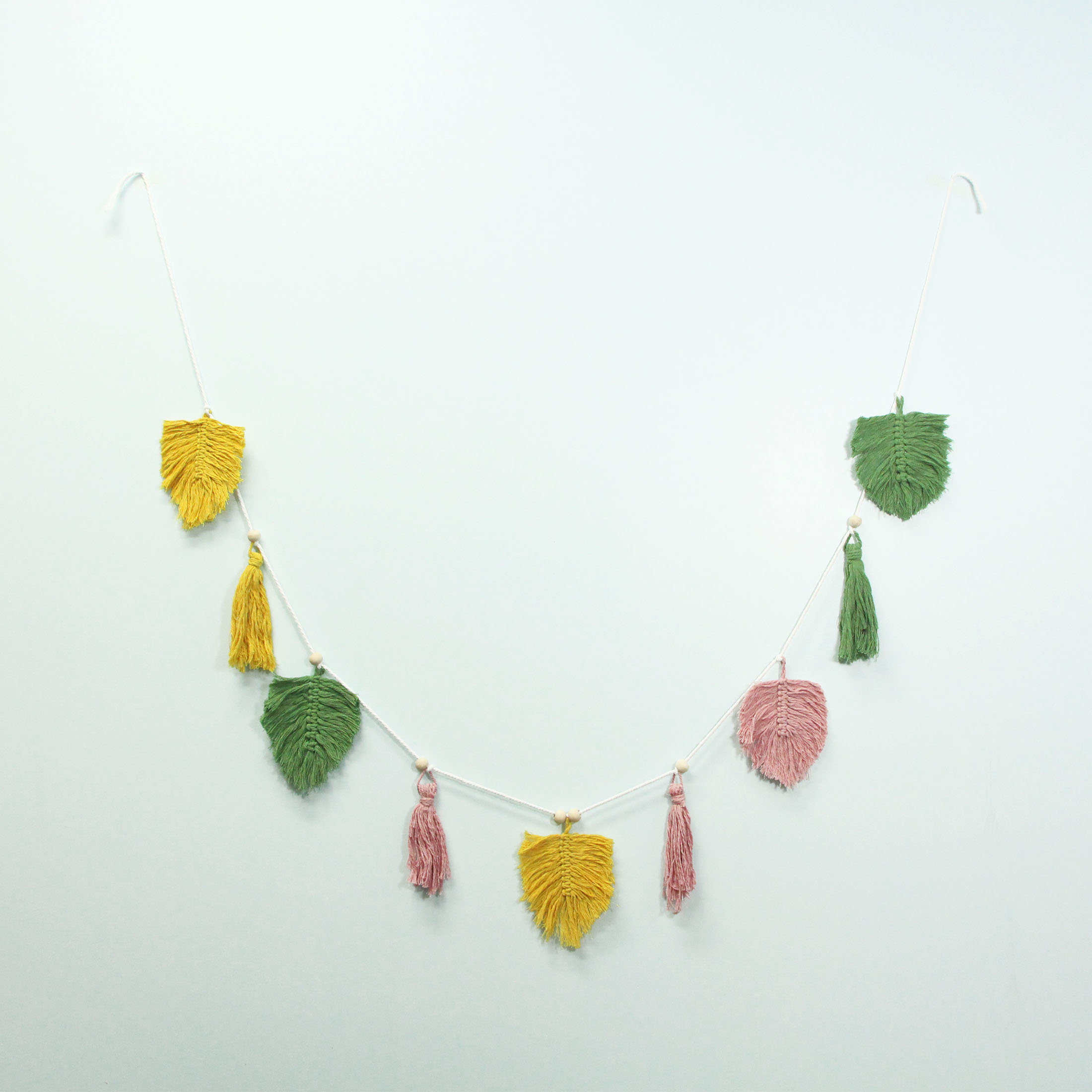 UNIQUE CREATIV CRAFT Macramé Wall Décor Kit - Garland, 1 pc, Age 8+, Beginner, 16 × 135 cm (53.1 in)