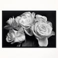 thumbnail image 3 of Designart Bouquet de roses noir et blanc ART MURAL À CADRE FLOTTÉ, 3 of 4