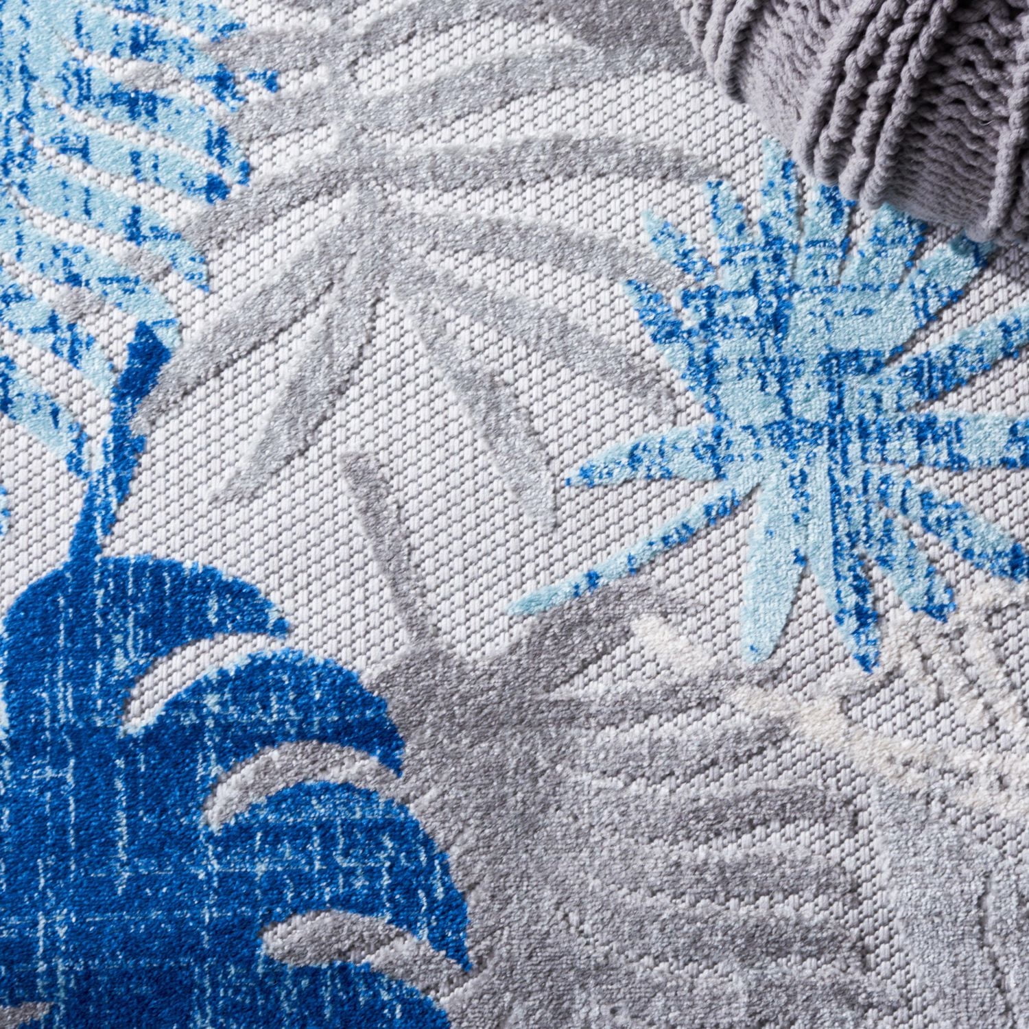 SAFAVIEH Cabana Kuzman Floral Outdoor Area Rug
