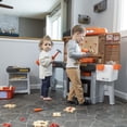 thumbnail image 4 of Atelier pour enfants Step2 Pro Play et Banc d'utilité avec étau à ressort fonctionnel, pièces en Durafoam de bois de jeu, perceuse factice et perceuse à colonne, marteau et scie à main, 4 of 5