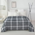 thumbnail image 1 of Couverture en peluche Mainstays Carreaux gris K, 1 of 6