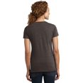 thumbnail image 4 of District Made T-shirt Confortable pour Femmes Perfect Blend, 4 of 5