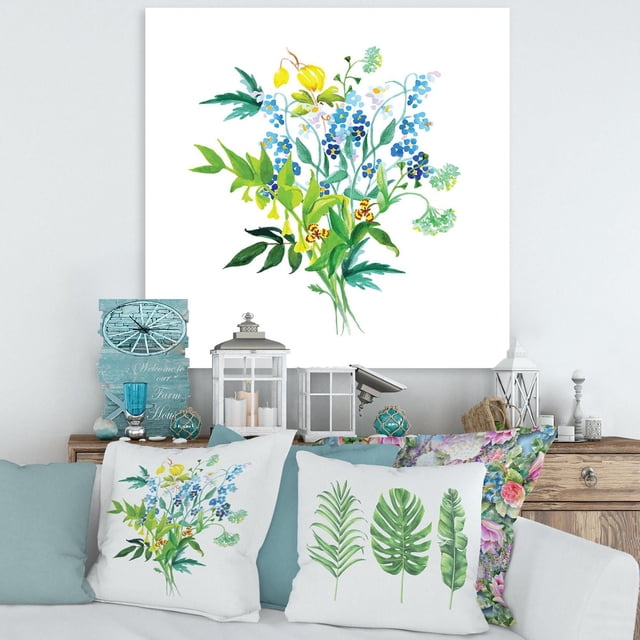 Designart Guirlande de Fleurs de Prairie Art Mural sur Toile Mettant en Vedette un bouquet de Feuilles Vertes avec des Fleurs Bleues et Jaunes Imprimées sur Toile de Coton de Qualité Supérieure, Enveloppé comme une Galerie avec le design Se Continuant sur les Côtés, Exposé au-Dessus d'Une console en Bois de Style Ferme avec des Lanternes Décoratives et des Coussins Floraux, Idéal pour Ajouter un Charme de Style Cottage à la Déco de la Maison.