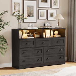 7 Dresser Dresser avec LED Lumières et station de recharge Coffret de tiroirs pour armoire de chambre Entrée noir