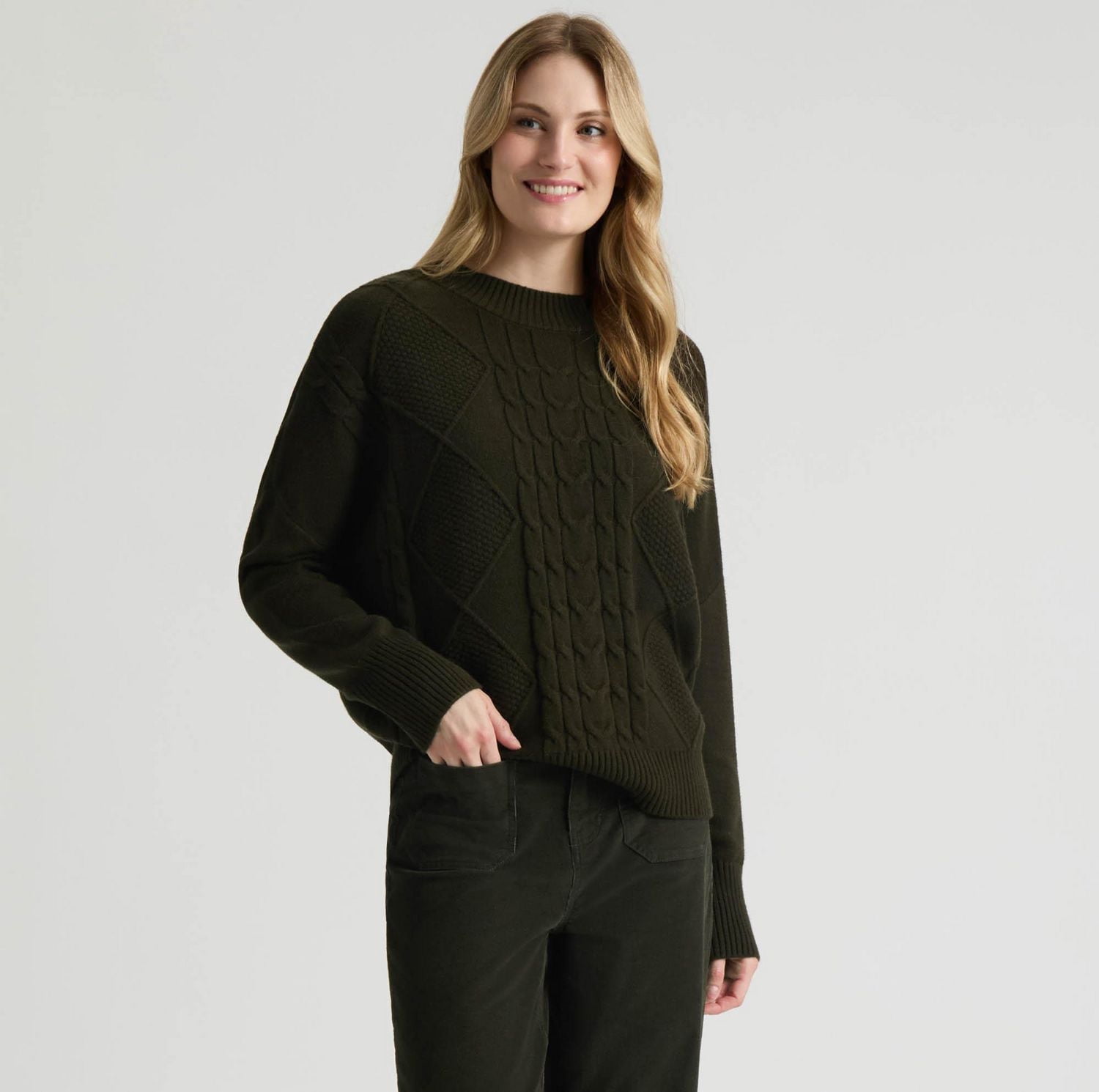 Mexx Femmes Pull à Col Roulé en Tricot Torsadé