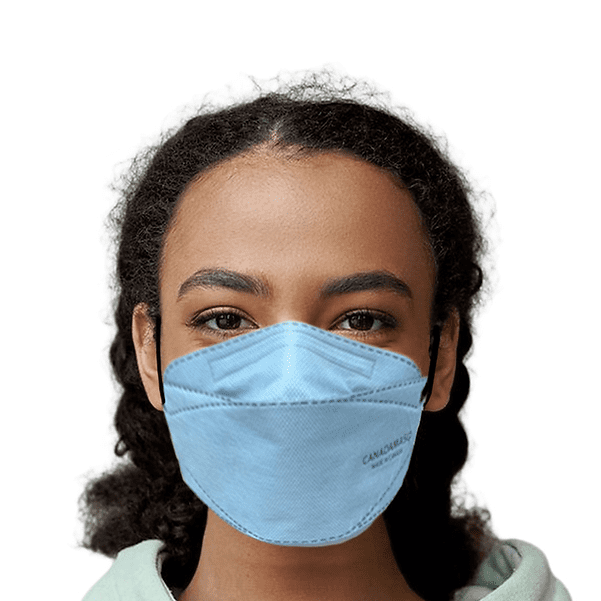 Respirator CA N95 Flat Fold Medium shown worn by an individual. This disposable face mask features a flat-fold design for easy storage and portability. It provides exceptional protection with a 3-layer filtration system that filters out at least 95% of airborne particles, dust, and allergens. The mask includes a flexible nose bridge for a secure and comfortable fit, suitable for adults and children. Made in Canada, it is latex-free, graphene-free, and hypoallergenic. Pack includes 10 respirators, each measuring 7.8 x 3.14 inches (199 x 80 mm).