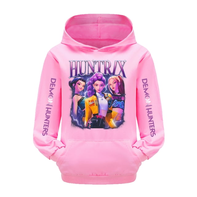 Demon Hunters DemonHunters par kpopsingers Ragazze Filles Imprimé Graphique Chandail à Capuchon Confortable Tenue Décontractée et Activités de Plein Air Chandail Molletonné Doux et Douillet. le Chandail à Capuchon Est Rose avec une Impression Graphique Audacieuse de Personnages Animés à l'Avant et le Texte « » sur les Manches. Conçu pour les Filles de 3 à 16 Ans, Il Présente une Coupe Décontractée, une Capuche Pratique et des Poignets Côtelés. Fabriqué en Matériau polyester Doux, Il Offre Confort et Chaleur pour une Tenue Décontractée Ou des Activités de Plein Air. Convient pour Agencer