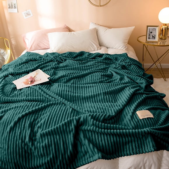 Fleece Blanket - Breathable Polyester Toweling Blanket, Lightweight Nap Blanket for All Seasons, Cooling Blanket for Hot Sleepers, Green, JKODE