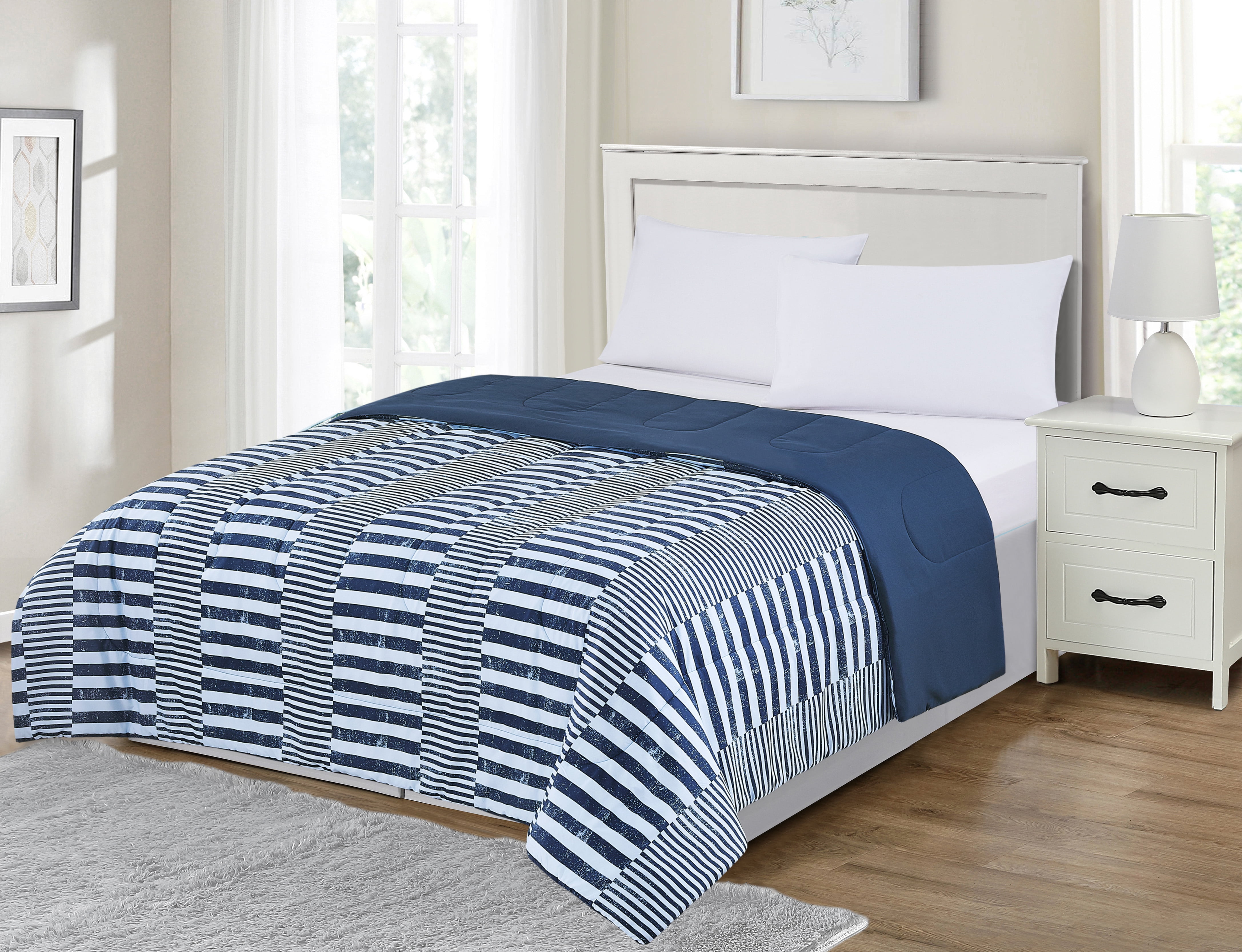 Mainstays Multi Stripe Reversible Comforter D/Q