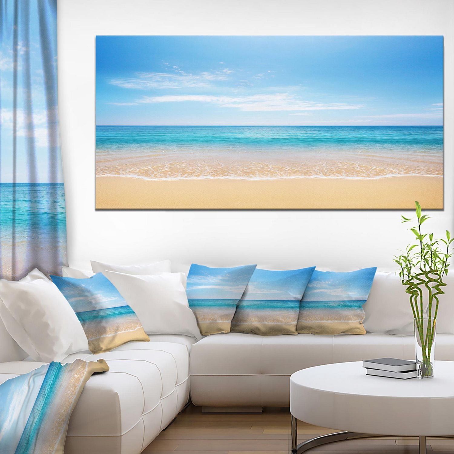 Designart Mer bleue calme et ciel Art mural sur toile