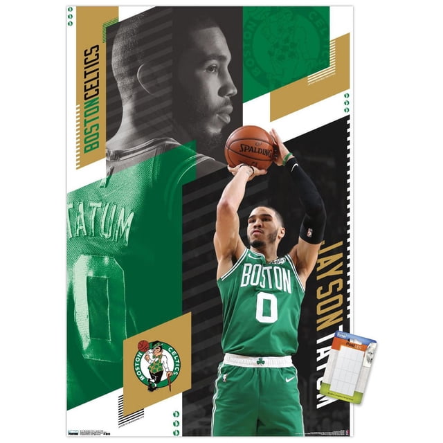 NBA Celtics de Boston - Affiche Murale Jayson Tatum 19, 22,375 Po x 34 Po Mettant en Vedette Jayson Tatum en Chandail Vert des Celtics de Boston Numéro 0 Tirant un Ballon de basketball, avec un Gros Plan de Son Dos Montrant « Tatum 0 », sur Fond Graphique avec les logos des Celtics et les Couleurs d'Équipe en Vert, Noir et Or.