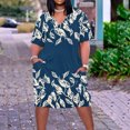 thumbnail image 2 of Pisexur Robes d'Été pour Femmes Mode à Imprimé Floral Robe Soleil Décontractée Ample à Col en V à Manches Courtes Robes T-Shirt Fluides Surdimensionnées Robe de Plage avec Poches Grande Taille Robe Mi-Mollet L-5TG, 2 of 5