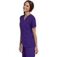 thumbnail image 2 of Landau Essentials Haut de Sarrau pour Femmes : 4 Poches, Coupe Classique Décontractée, Col en V Durable 8219, 2 of 8