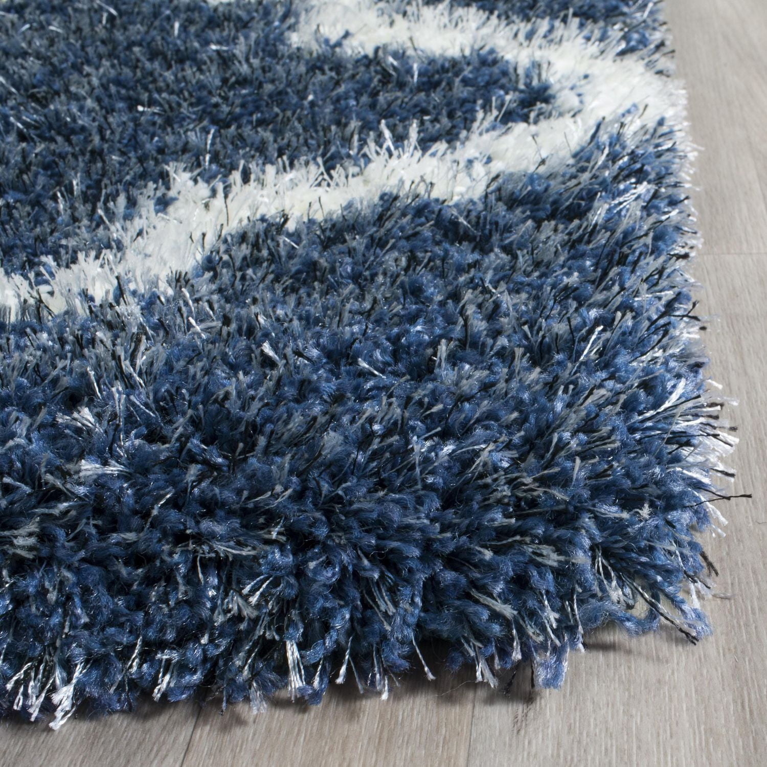 Safavieh Montreal Lennart Tapis Géométrique Shag