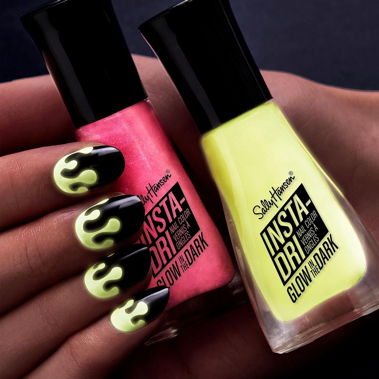 Vernis à ongles Insta-Dri®, formule 3-en-1 avec vernis à ongles et couche de finition. 1 Trait. 1 Couche. Terminé. Sèche en 60 secondes