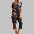 thumbnail image 2 of Mikilon Pyjama Décontracté pour Femmes, Ensemble de Sommeil, Imprimé Vintage, Manches Courtes, Pantalon Capri, 2 Pcs, Col Rond, Tenue de Détente Décontractée avec Poches, Ensemble 2 Pcs, Rouge-A S, 2 of 8
