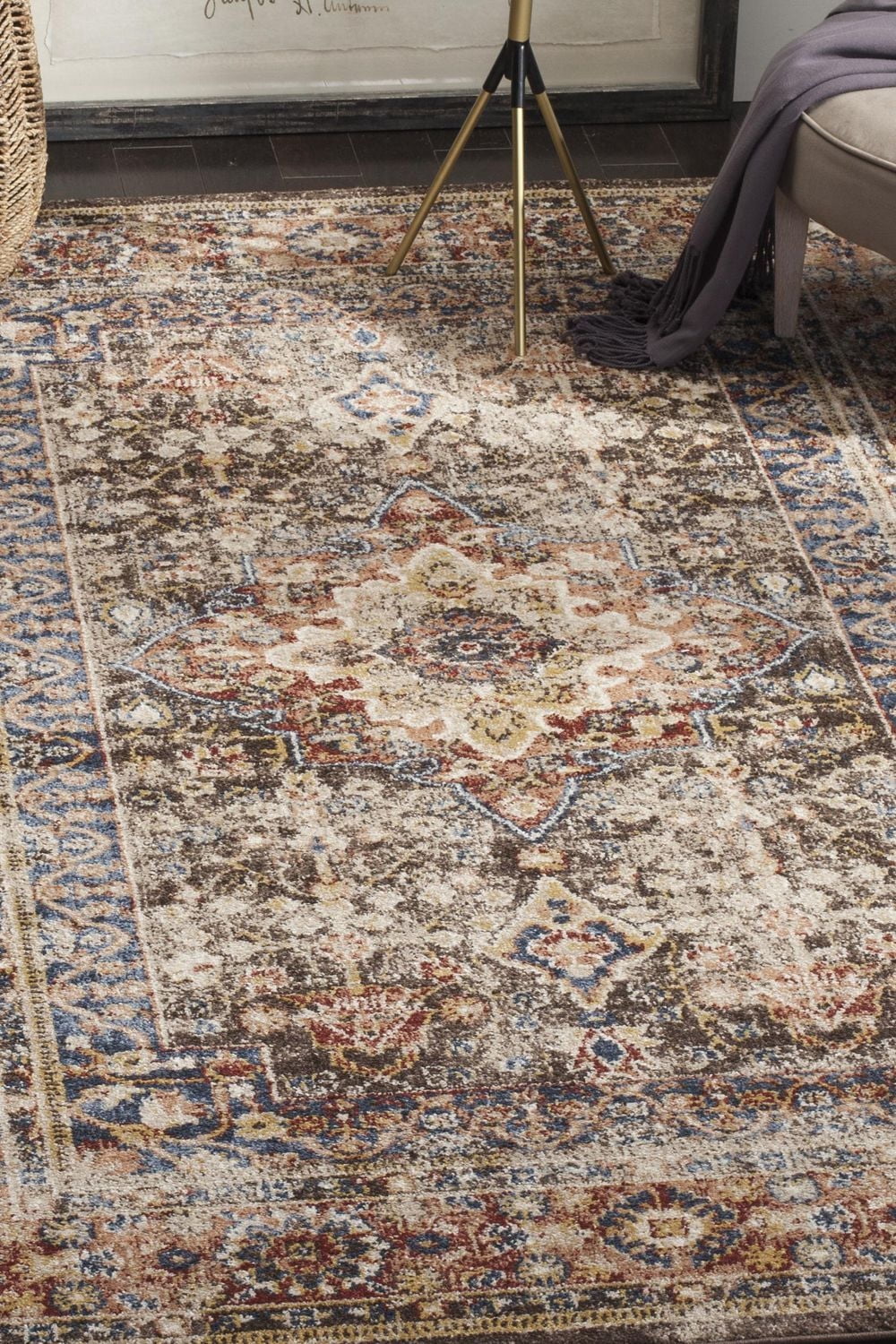 SAFAVIEH Bijar Orval Faded Traditional Area Rug