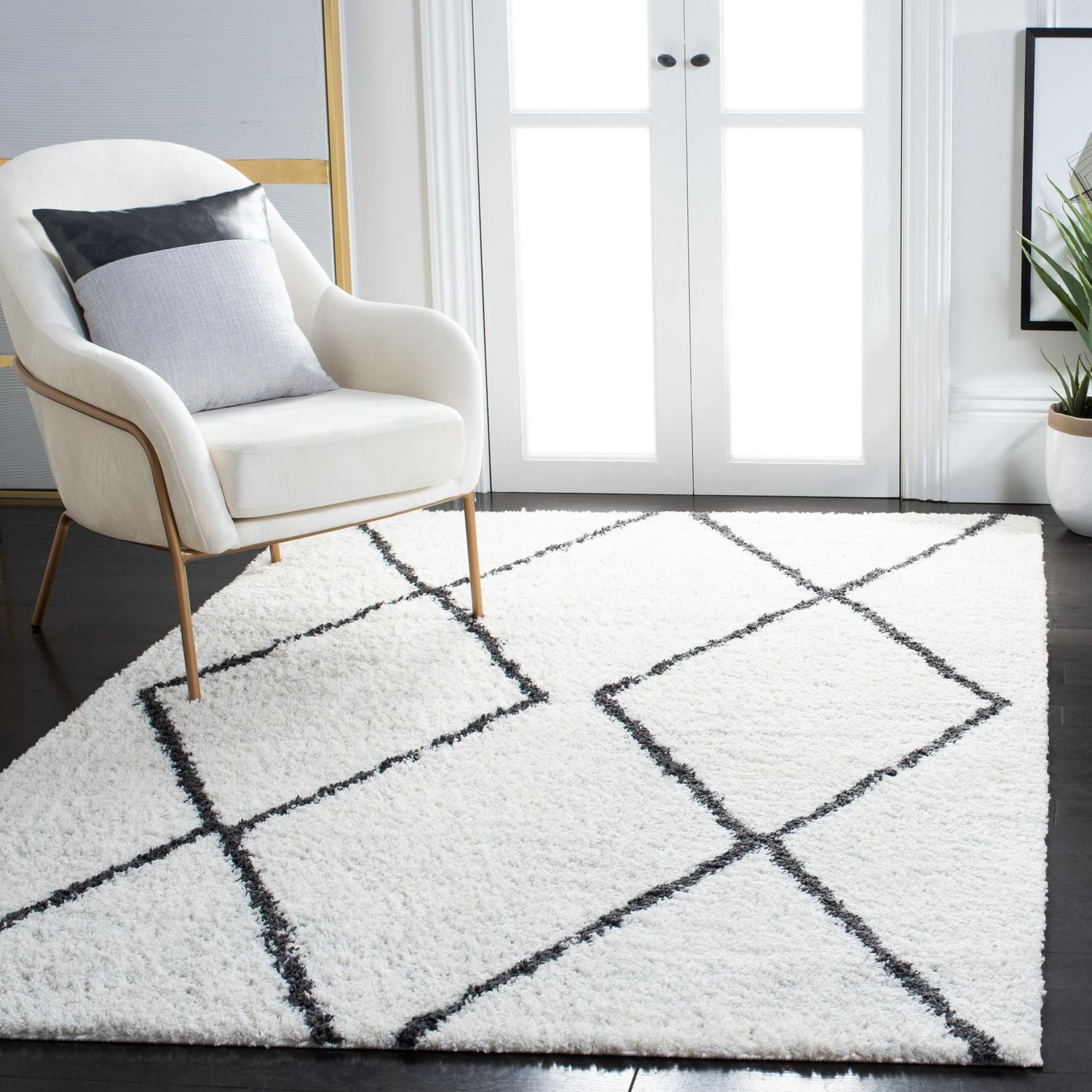 SAFAVIEH August Delroy Tapis Géométrique Shag