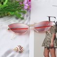 thumbnail image 3 of FEISEDY Lunettes de Soleil de Designer Mode Rétro en Forme de Petits Pétales avec Design de Temple en Arc B2298, 3 of 6
