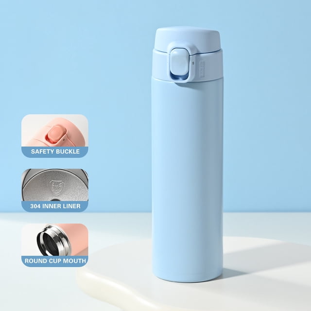EGNMCR Tasses Portables et à la Mode Gobelet d'Eau en Acier Inoxydable pour Hommes et Femmes avec Poignée Couvercle à Ressort Gobelet Isotherme 450 ml. une Bouteille d'Eau Isolée en Acier Inoxydable Bleu Pâle avec Couvercle à Ressort, Boucle de Sécurité et Doublure Intérieure 304. Comprend un Grand Goulot Rond pour un Nettoyage Facile et un Processus de Verrouillage de la Température à 5 Plis pour une Isolation de 12 Heures. Idéal pour le Rangement des Boissons en Voyage, au Travail Ou pour un Usage Quotidien.