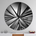 thumbnail image 2 of Designart « Cristal Futuriste » Horloge Murale Moderne, 2 of 6