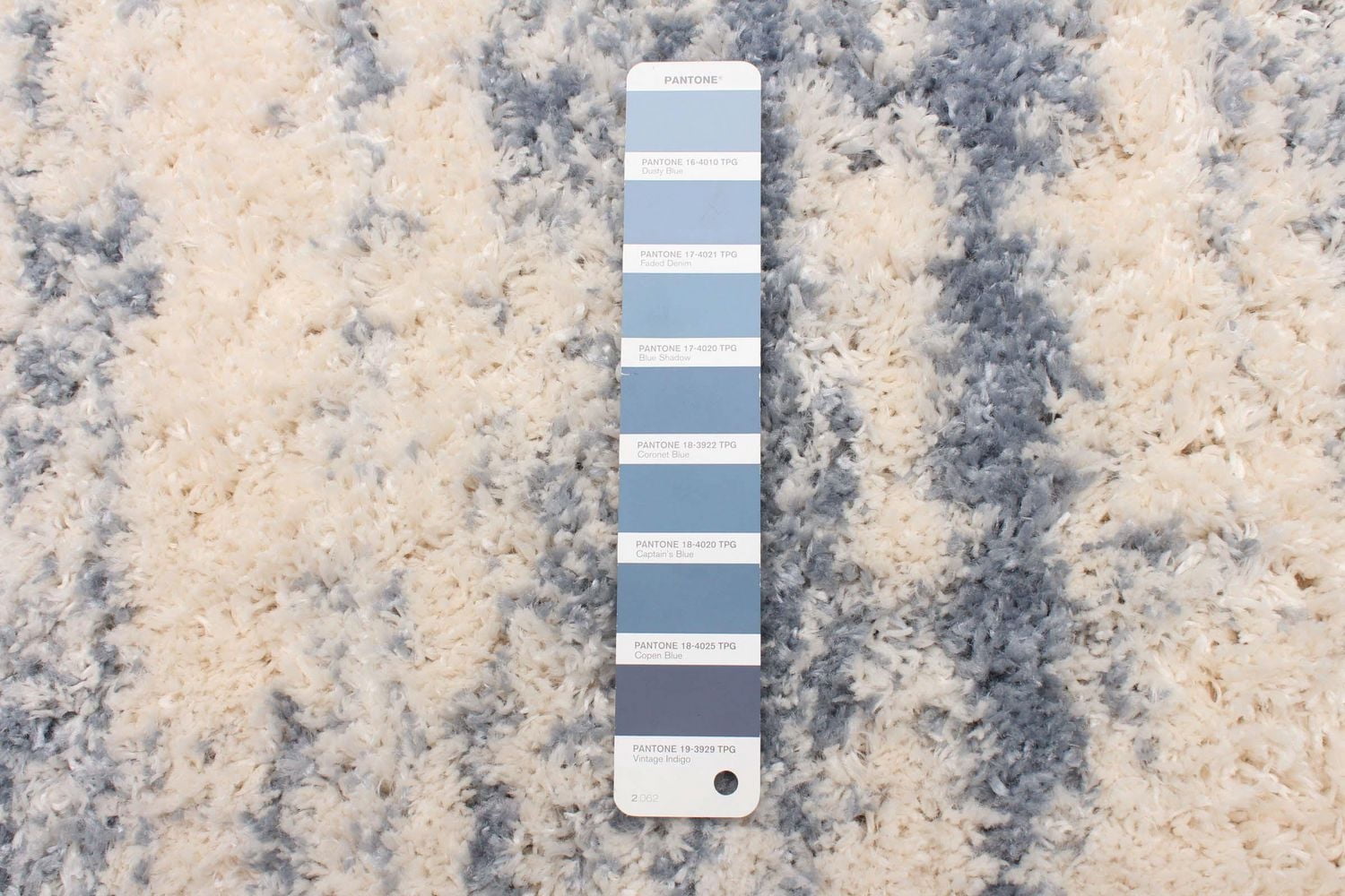ECARPET Tapis Frise Contemporain pour Salon, Chambre à Coucher, Collection Sia Ultra Douce et Pelucheuse