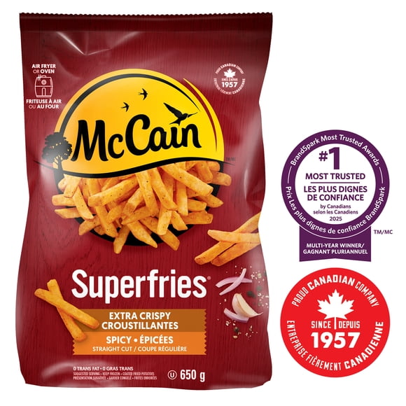 Frites épicées à coupe régulière extra croustillantes Superfriesᴹᴰ McCainᴹᴰ, Fabriqué au Canada à partir d'ingrédients canadiens et importés 650g