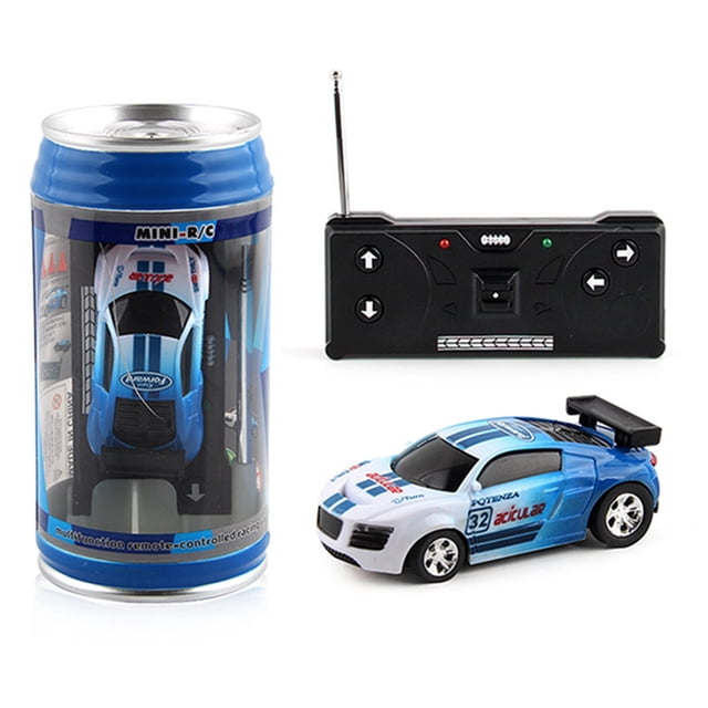 Ensemble de Mini Voitures de Course Rechargeables Amusantes Voiture RC Télécommandée avec Boîtier. Comprend un Jouet Voiture Électrique Mini Multicolore avec Lumières LED, une Télécommande Noire Alimentée par 2 Piles AA (Non Incluses), et un Boîtier Cylindrique pour le Rangement. la Voiture Offre des Fonctions de Mouvement avant, Arrière, Gauche et Droite, et Comprend Quatre Barrages Routiers pour le Jeu Interactif. Idéal pour les fans de Jouets Télécommandés et de Voitures RC. design Compact avec des dimensions de Voiture de 7 x 3 x 2,5 cm et des dimensions de Boîtier de 6,5 x 12,8 cm