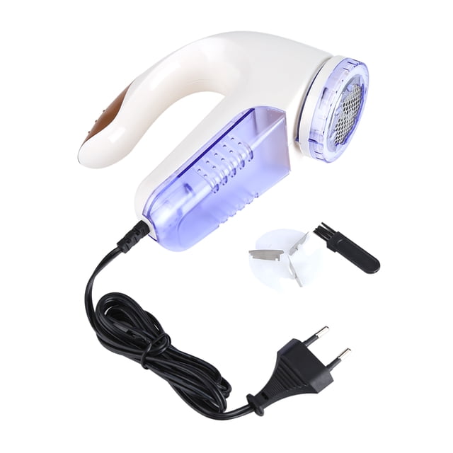 Rasoir électrique portable pour vêtements en tissu, dissolvant de charpie, rasoir Fuzz avec prise UE. Compact et ergonomique, il dispose d'une poignée confortable, d'un compartiment visible pour les peluches, et de lames en acier inoxydable pour enlever efficacement les peluches des vêtements, couvertures et rideaux. Livré avec une lame de rechange, une brosse de nettoyage et un cordon d'alimentation de 140 cm.