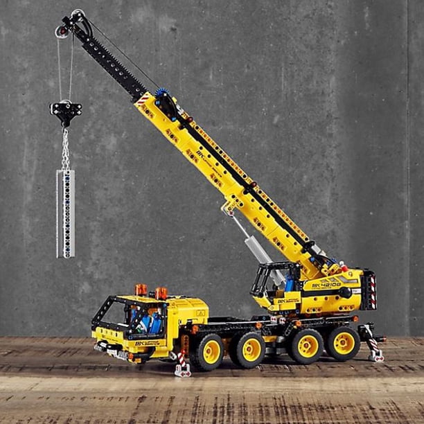 LEGO Technic 42108 Mobile Construction Crane Vehicle 1292 Piece