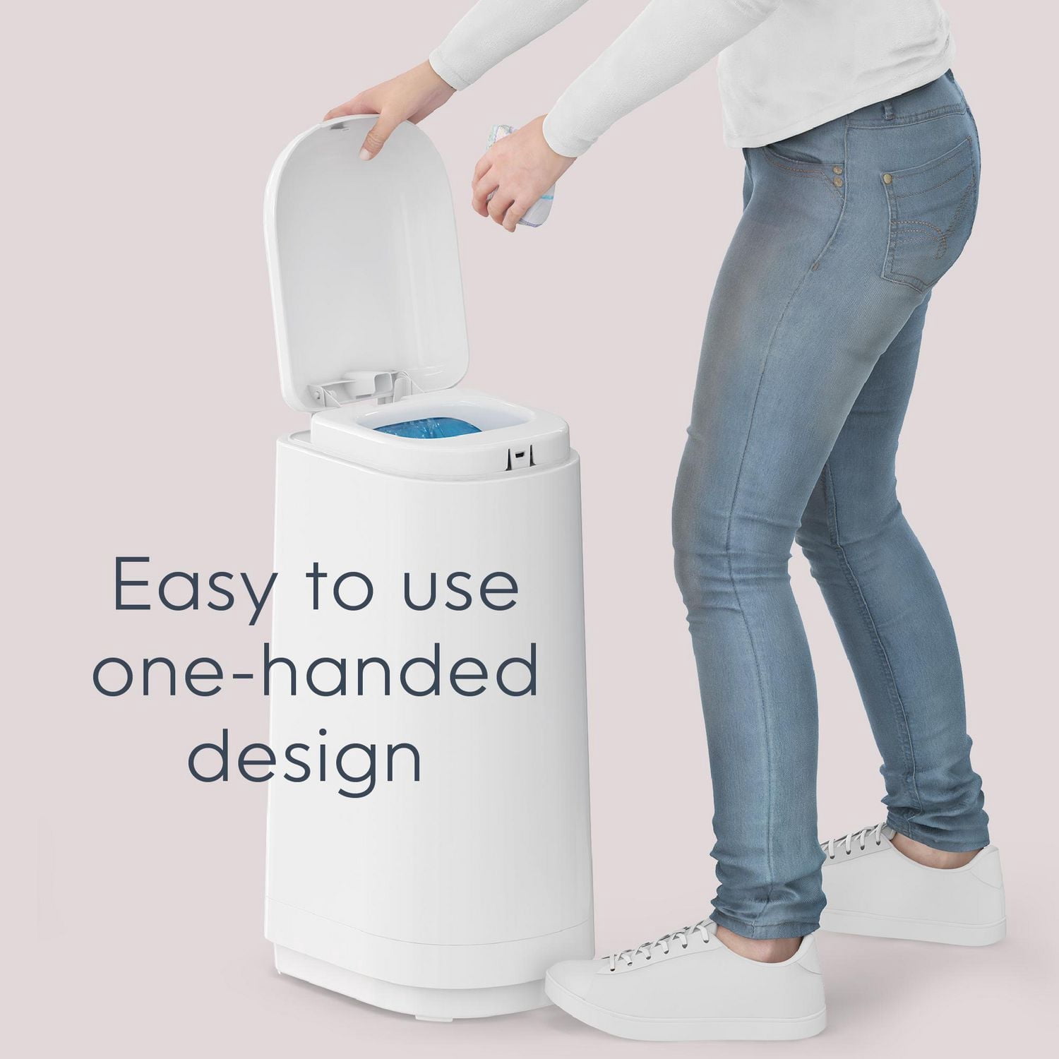 Diaper Genie Essence Diaper Pail, White, Odour-Locking Clamps