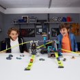 thumbnail image 3 of Ensemble de jeu de garage et attaque de l'araignée Metal Machines, 3 of 9
