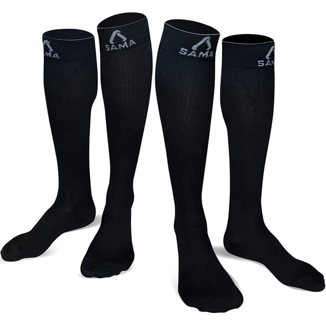 Graduated Compression Socks for women and men 20-30 mmHg by SAMA DILIGENCE, shown in a set of two pairs. These black knee-high socks feature a snug fit with a reinforced toe and heel, designed to improve blood circulation through 20-30 mmHg compression. The socks are made with copper fibers to enhance circulation and keep legs fresh throughout the day. Ideal for individuals who sit for extended periods during travel or work.