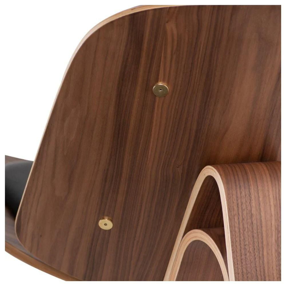 Chaise Shell (cuir véritable) avec design à trois pieds et revêtement haut de gamme
