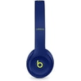 thumbnail image 2 of Écouteurs Supra-Auriculaires Sans Fil Beats Solo3 Remis à Neuf - Puce W1, Bluetooth Classe 1, 40 Heures d'Écoute, Microphone et Commandes Intégrés - Collection Pop - (Pop Indigo), 2 of 10