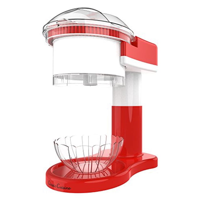 Classic Cuisine Shaved Ice Maker - Machine à Cônes de Neige et à Slush pour la Maison. un Appareil de Comptoir Rouge et Blanc avec un Couvercle transparent et un Bol en Plastique Clair, Idéal pour Créer des Cônes de Neige, des Slush et des desserts Glacés à la Maison.