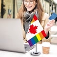 thumbnail image 4 of Drapeau de la Fierté du Canada de Table Arc-en-Ciel LGBTQ Drapeau Mini Fierté Arc-en-Ciel Petit avec Base pour Parades LGBT Extérieures Décorations de Fête, 4 of 6