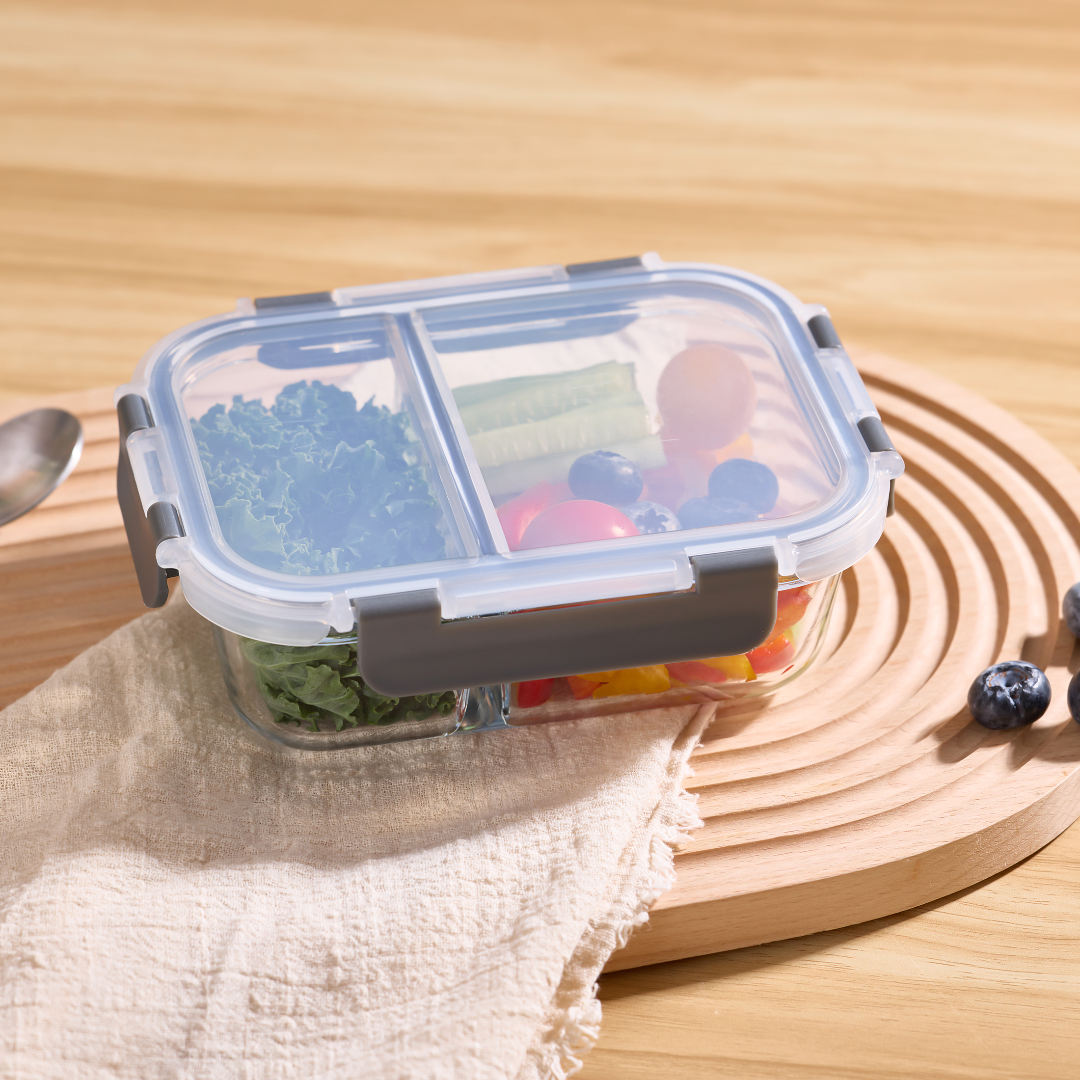 Mainstays Rectangle Glass Food Storage Container with Divider 590ML