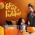 thumbnail image 2 of Glade® chandelle parfumée, Golden Pumpkin & Spice, 2 of 8