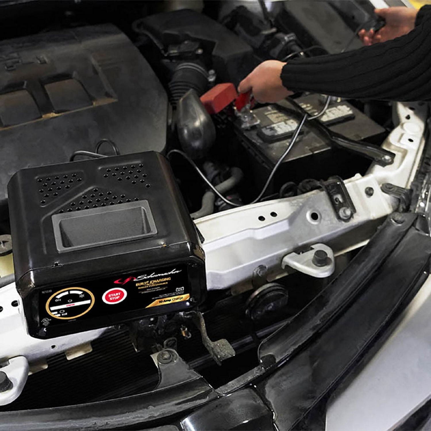 Schumacher Electric Chargeur et mainteneur de batterie de voiture entièrement automatique 10A 12V, SC1339