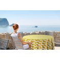 thumbnail image 2 of Vargottam Indoor/OutdoorRoundTablecloth 58 InchRoundTableau ImperméablePatioTableCoupes,Printemps/ÉtéPour Backyard CircularTable/Bbqs/Picnic -Jaune, 2 of 8