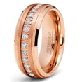 thumbnail image 2 of Bague d'Éternité pour Homme en Carbure de Tungstène Ton Or Rose, Alliance, Zircon Cubique Rond 8 mm, 2 of 3