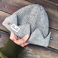 thumbnail image 3 of Jughead Jones Tuque Couronne Riverdale Cosplay (Gris), 3 of 5