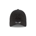 thumbnail image 3 of Men's New York Yankees MLB Core Classic Tonal Black 9TWENTY Cap, 3 of 3