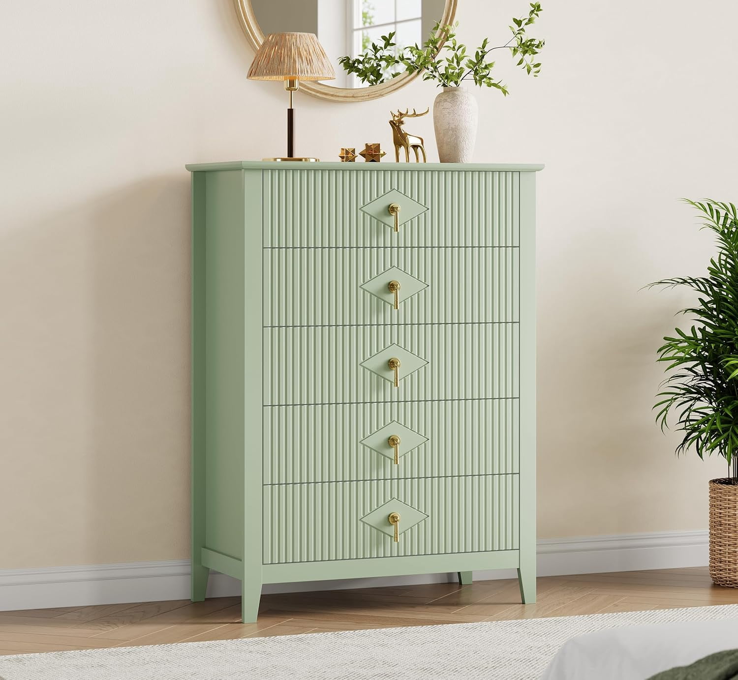 Dresser for Bedroom with 5 Drawers, 32 in Wide Modern Chest of Drawers with Metal Handle, Dresser TV Stand, Wood Drawer Organizer for Bedroom, Living Room, Hallway